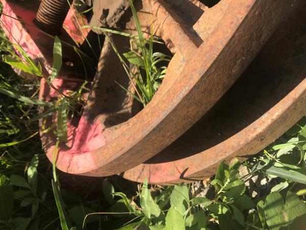 Натяжное колесо (ленивец) 25.04.00.000 в сборе ДЭК-251 — фото 3